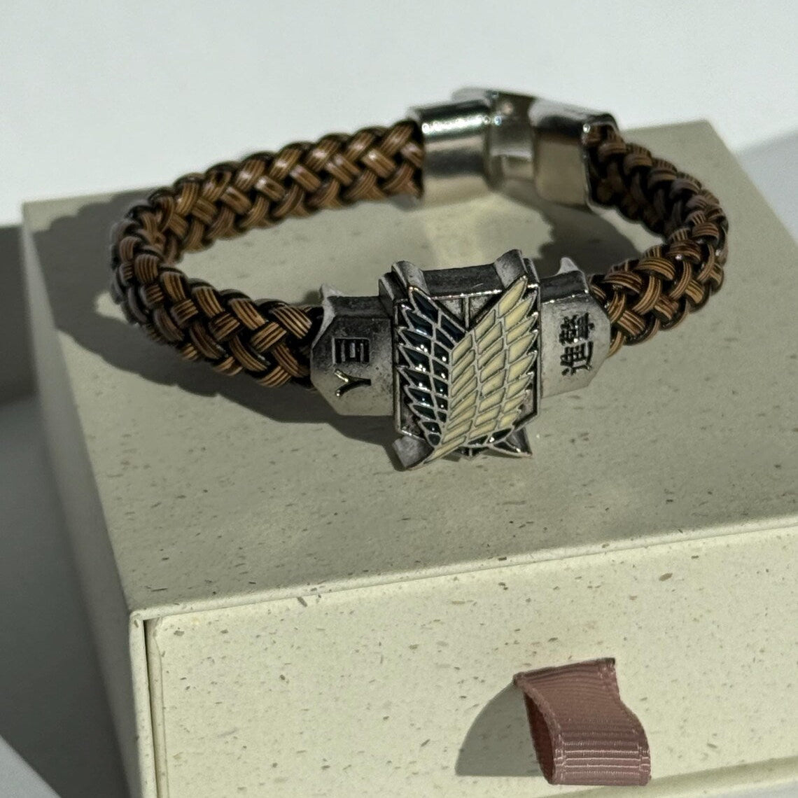 Attack on Titan – Wings of Freedom Bracelet