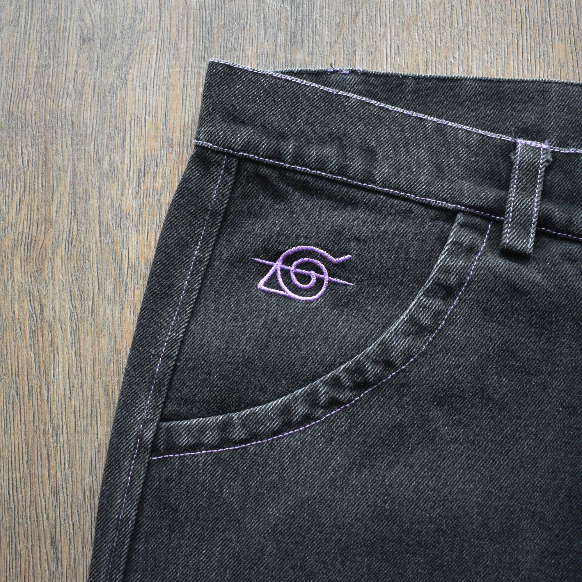 Naruto - Sasuke Uchiha Jeans
